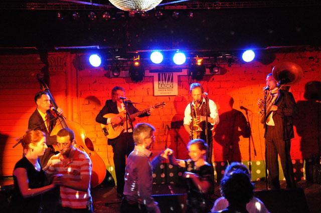 min 2012 09 07 moulin rouge 167